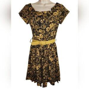 Vintage 1950s Mustard Floral Cotton Day Dress | ILGWU Union Made | XS–S